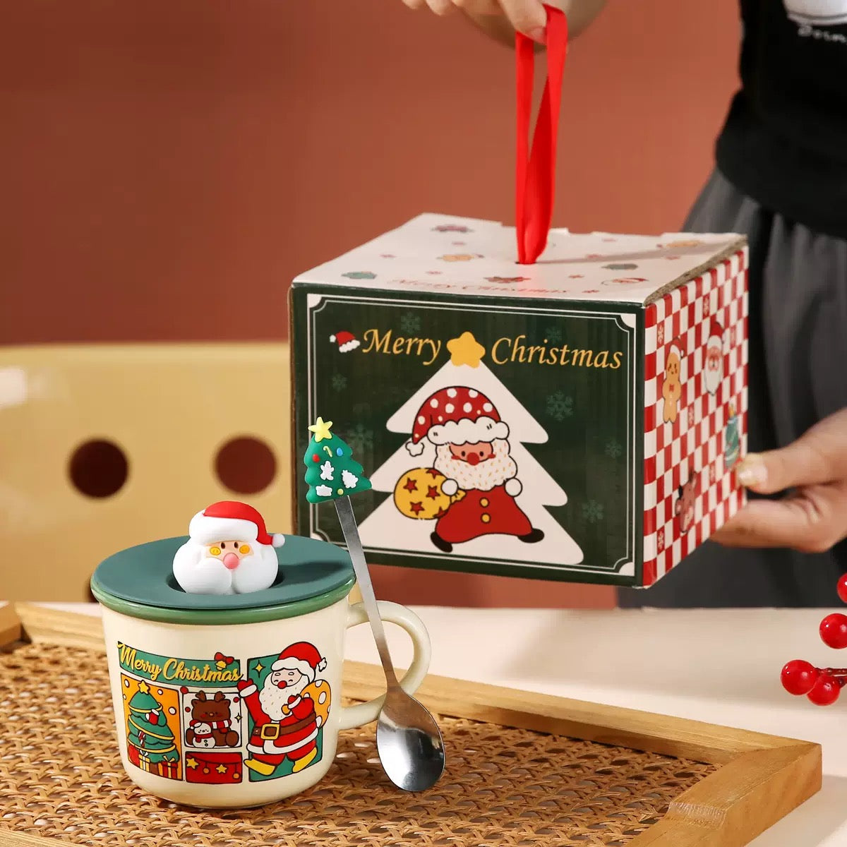 Merry Christmas Santa Mug Gift Set – 400ml