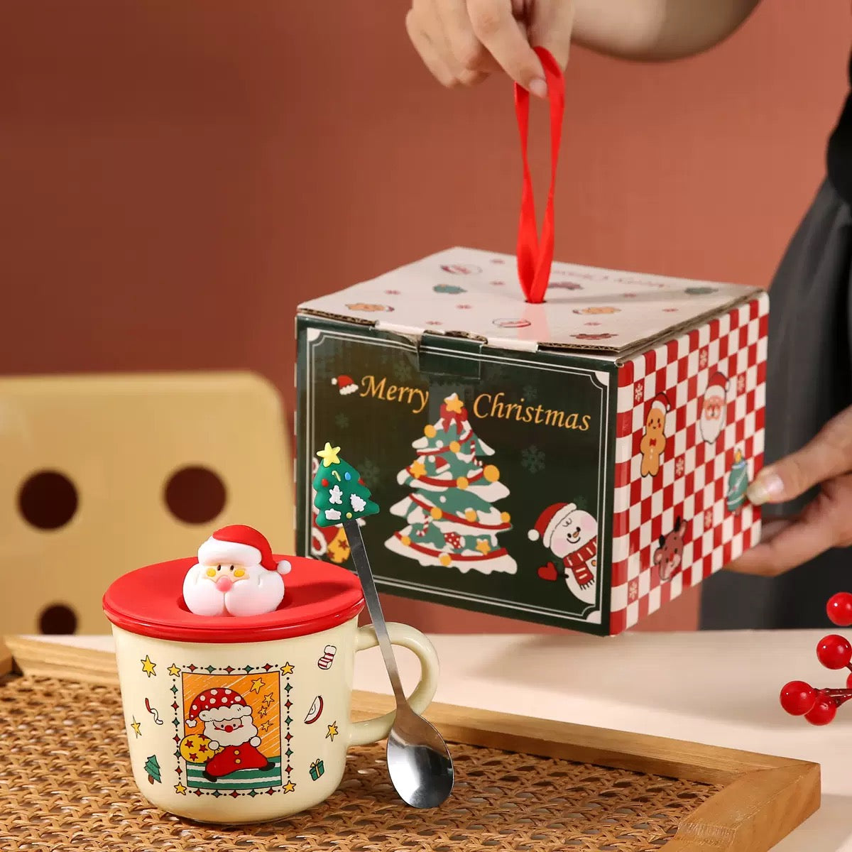 Merry Christmas Santa Mug Gift Set – 400ml